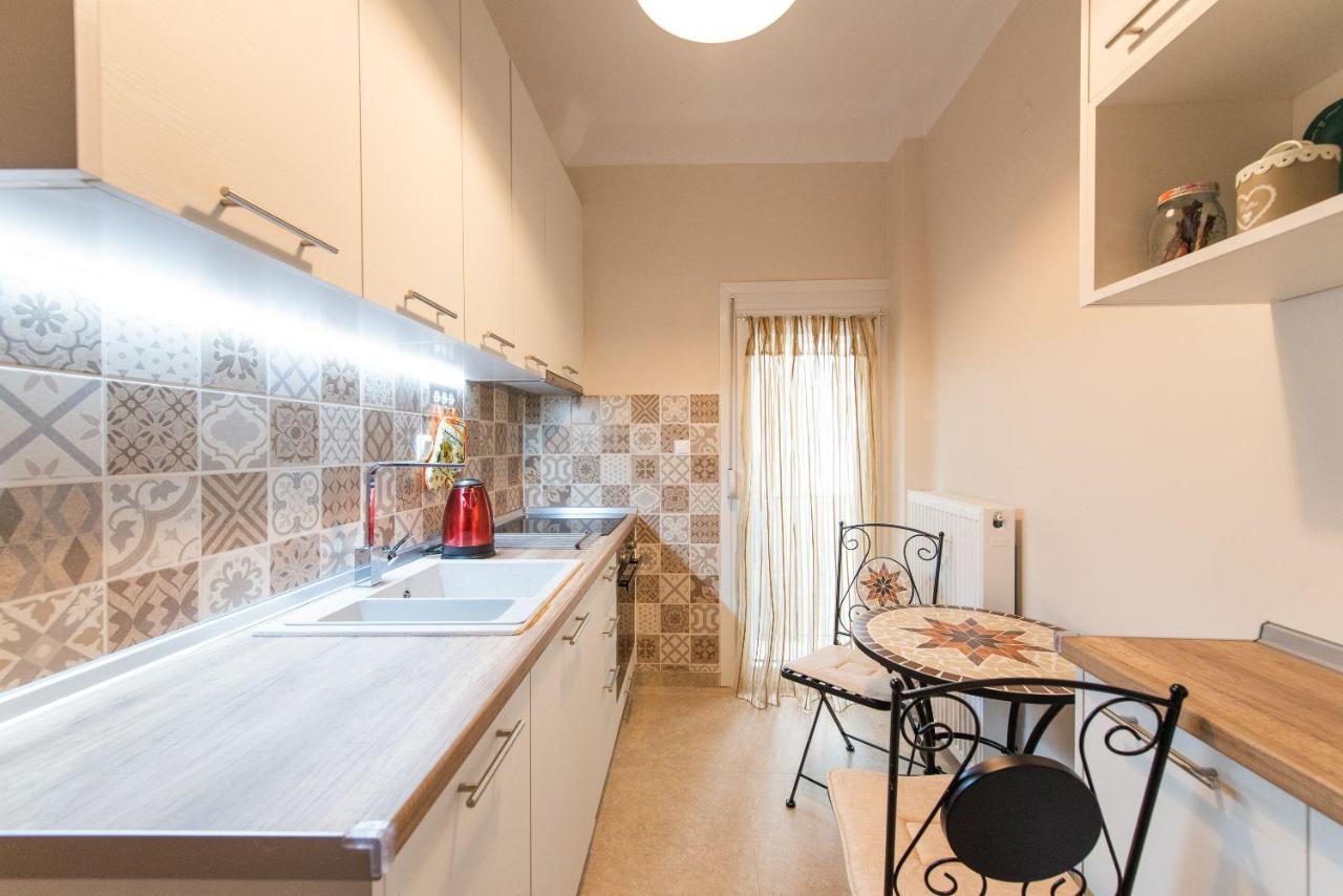 Apricot By Halu! Cozy Apt Next To Agia Sophia Metro Station เทสซาโลนิกิ ภายนอก รูปภาพ