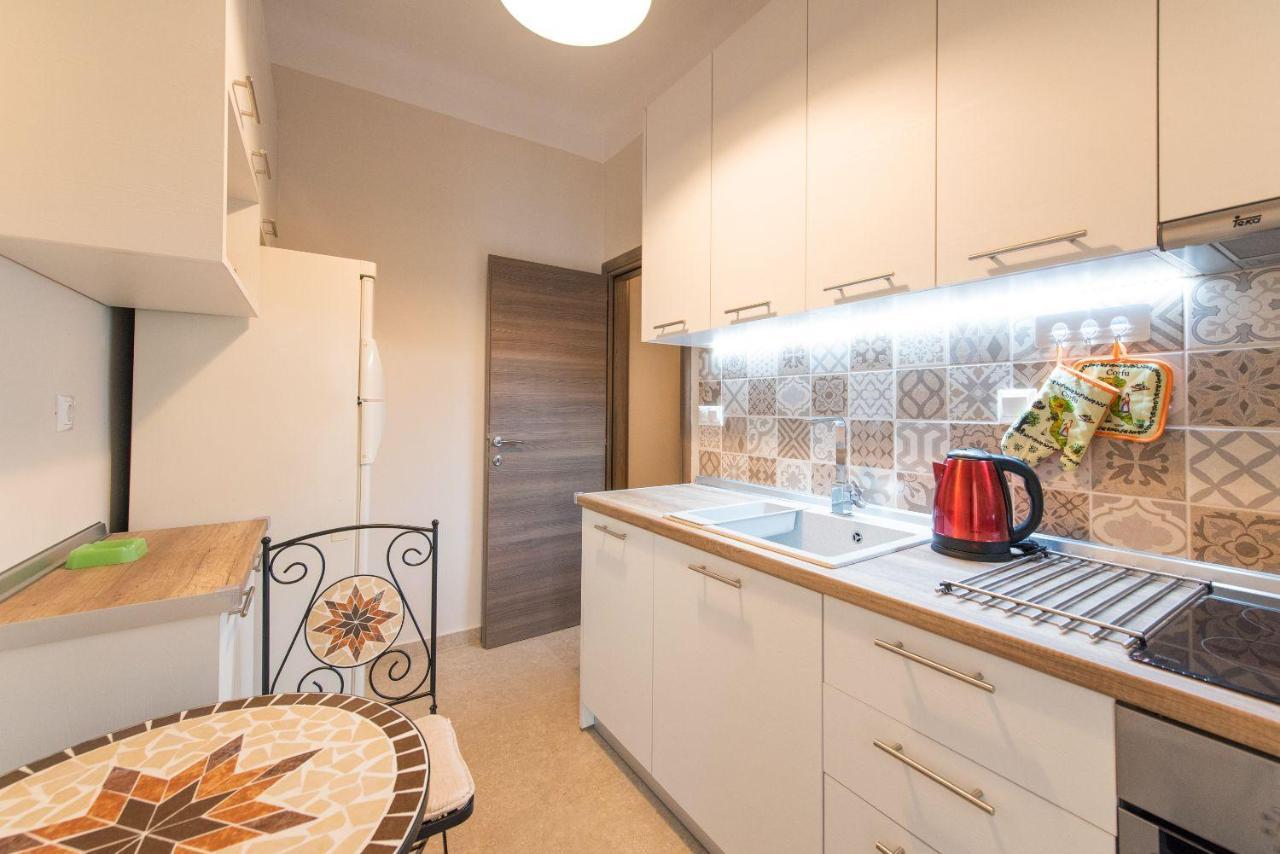 Apricot By Halu! Cozy Apt Next To Agia Sophia Metro Station เทสซาโลนิกิ ภายนอก รูปภาพ